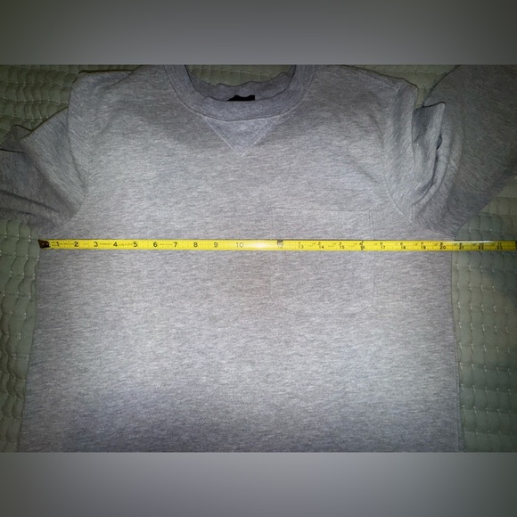 ATM Gray Long Sleeve Sweatshirt with pocket. GUC NO SIZE OR FABRIC TAG! - Picture 3 of 12